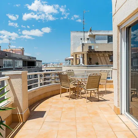 La Loma Atico Sunrise Apartmán *